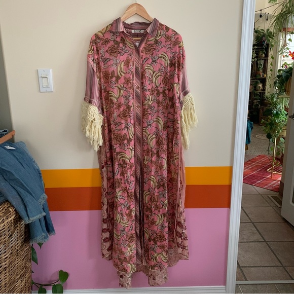 free people WATCHING WAVES maxi shirt . - Picture 6 of 14